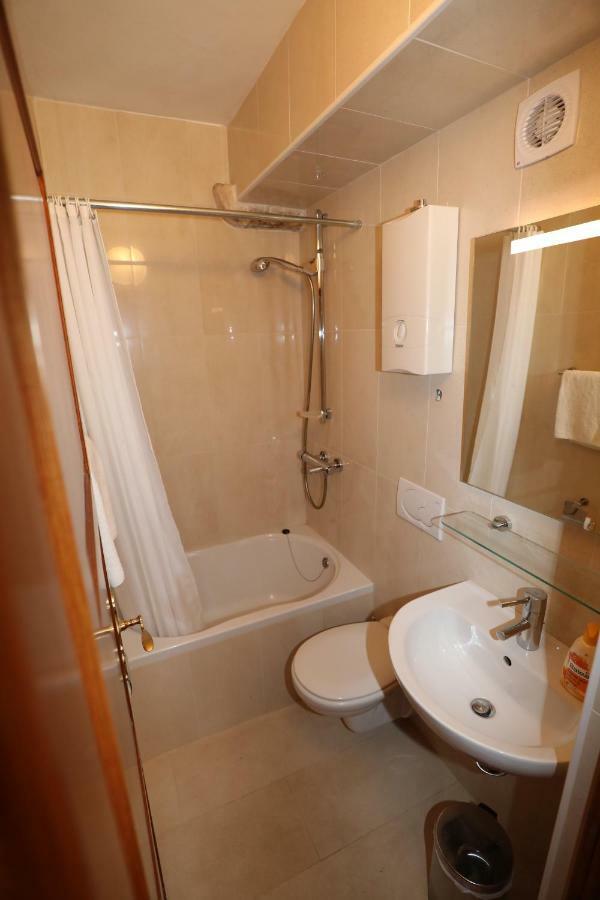 Antunini Studio Apartment Дубровник Екстер'єр фото